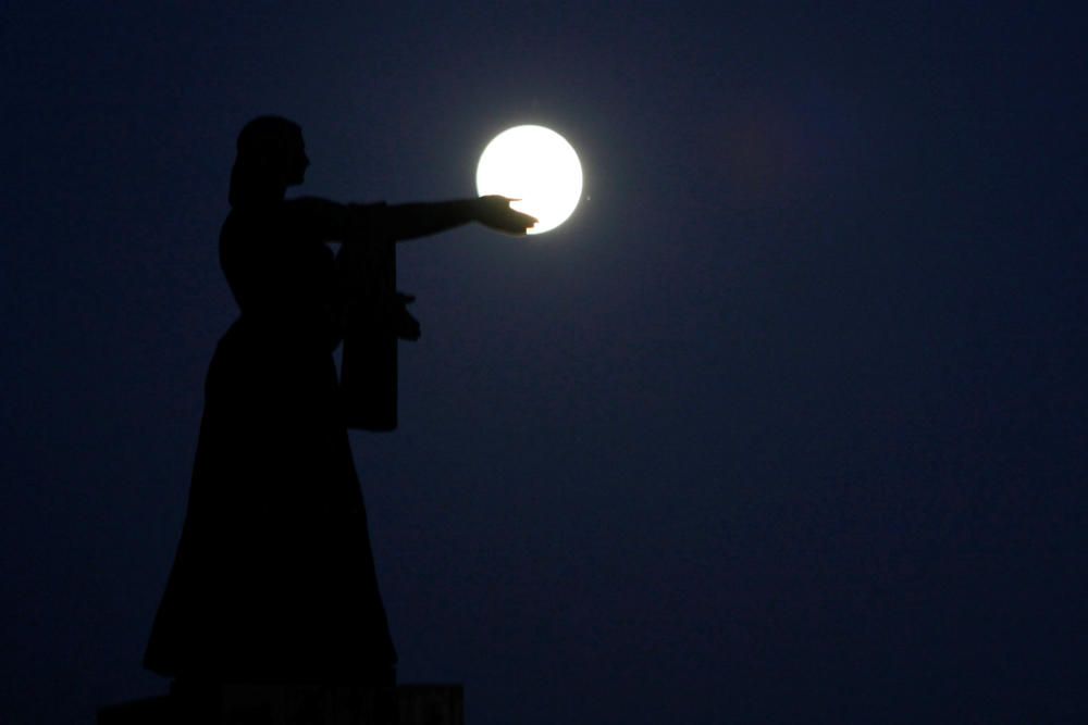 Las mejores imágenes de la Superluna