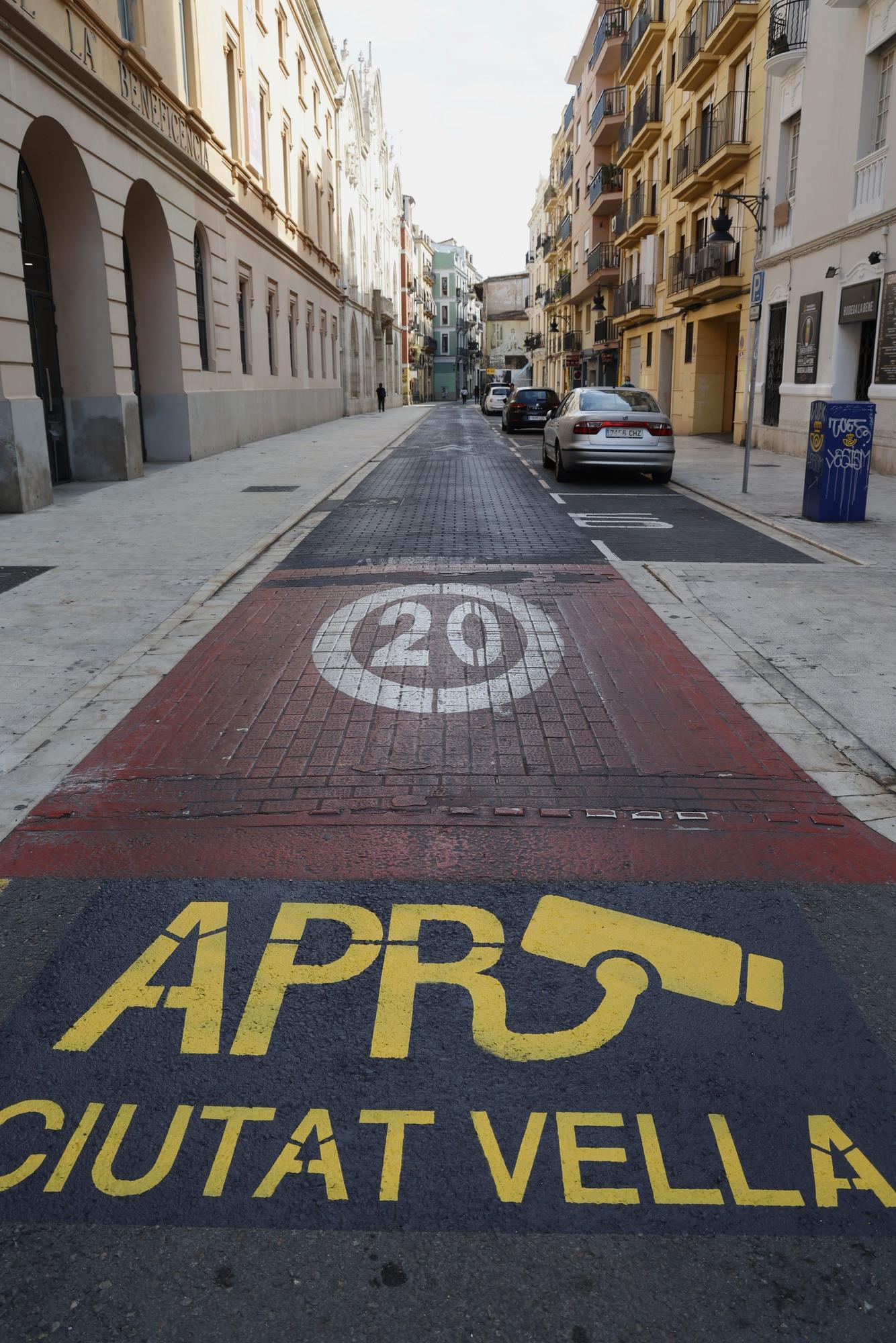 Las cámaras que multarán a los coches en el centro de València