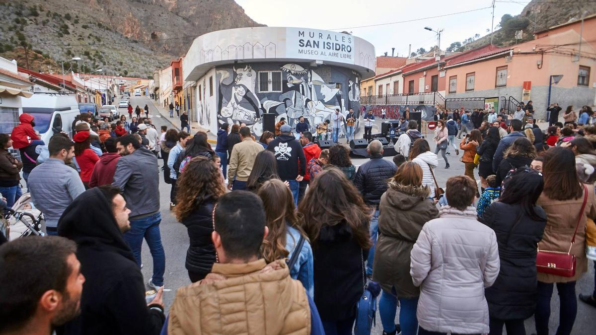 Murales de San Isidro en Orihuela