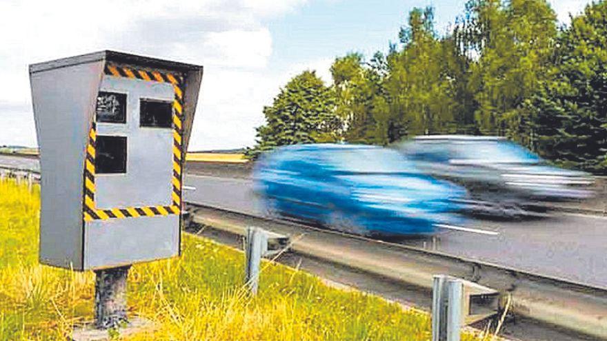 La DGT inicia una campaña de controles de velocidad en Galicia