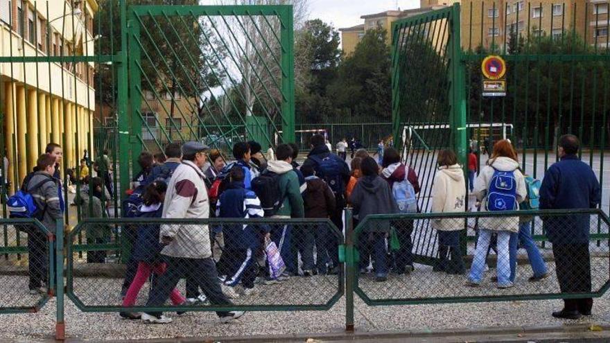 El abandono escolar baja en Aragón al 15,6 %, dos puntos menos que la media