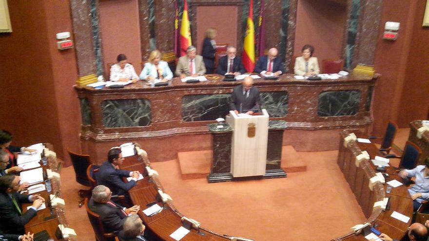 Comparecencia de Alberto Garre en la Asamblea Regional