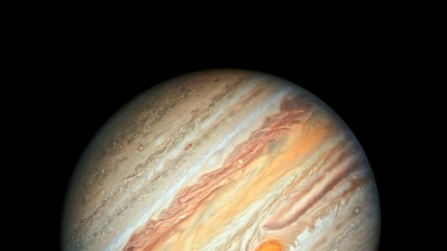 Nuevas imágenes de Júpiter ofrecen pistas sobre su vida interna