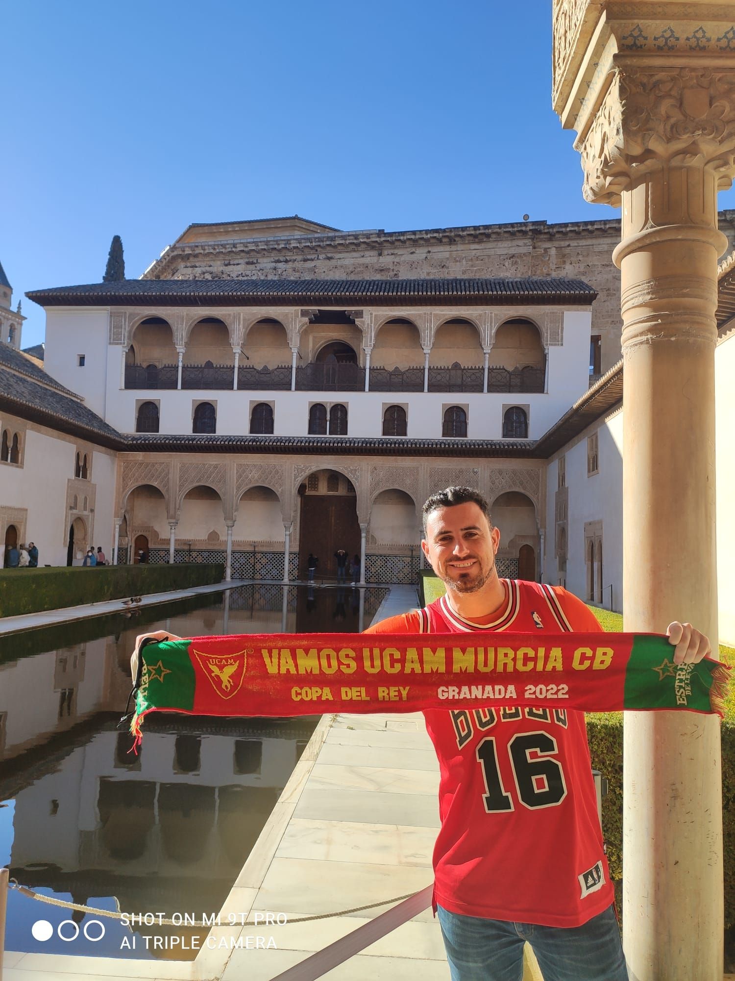 La afición del UCAM Murcia calienta motores en la Copa del Rey de Granada