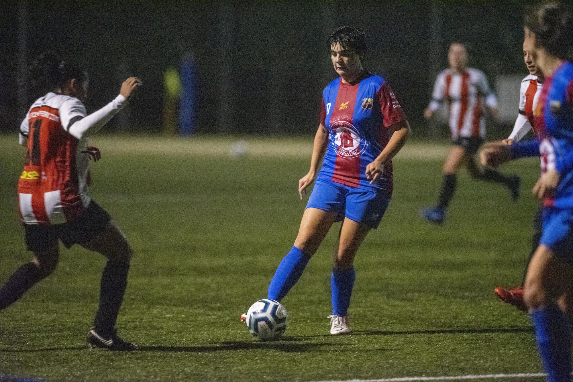 El San Pedro gana en el derby oleirense de la liga femenina