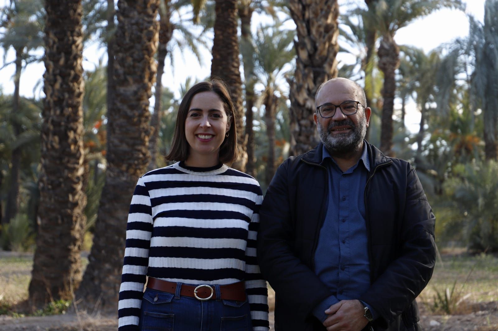 Los ediles de Compromís, Esther Díez, y Felip Sànchez, en el Palmeral.