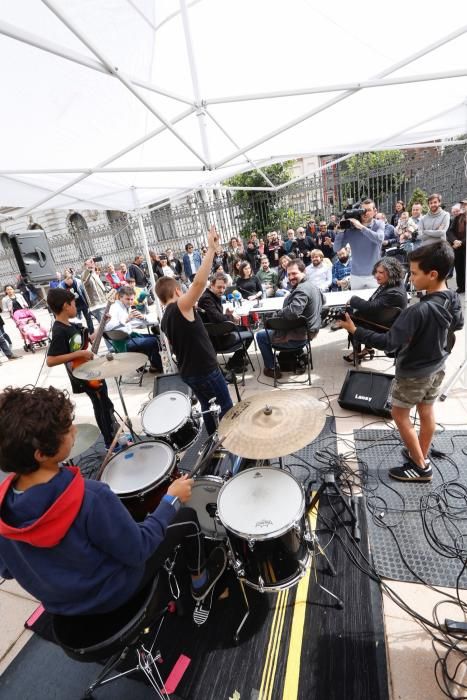 Rueda de prensa de los músicos de Oviedo para reivindicar los conciertos de música en los bares