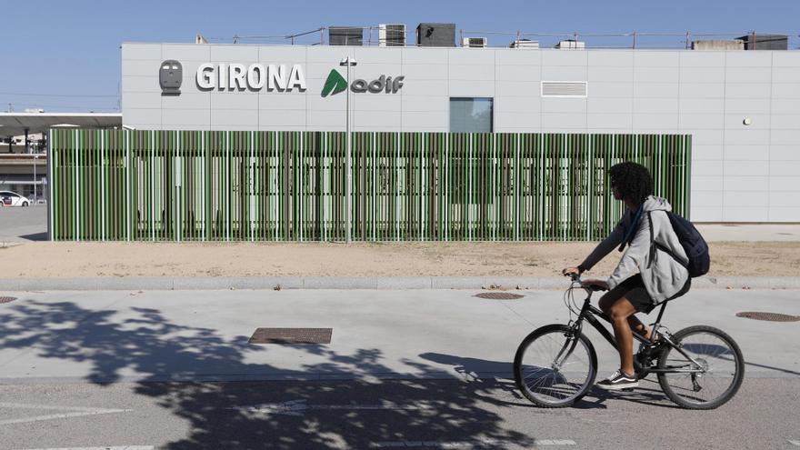 L’aparcament tancat i vigilat per a bicicletes de Girona obrirà aquesta primavera