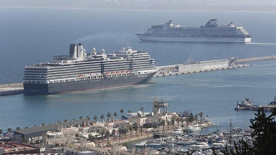 Más de 3.800 cruceristas llegan a Alicante