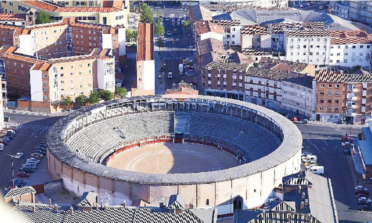 Vista aérea de la plaza de toros de Zamora.