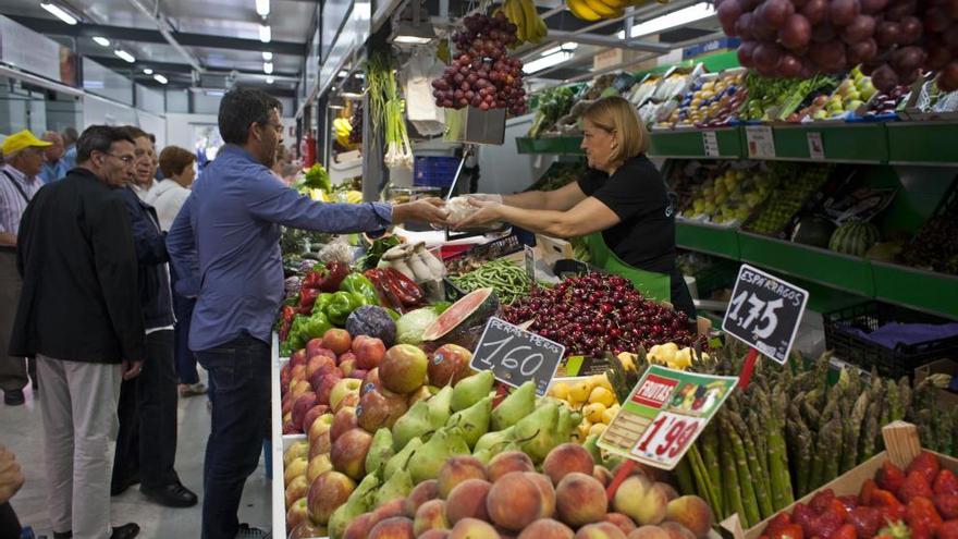 Imagen de archivo del mercado central provisional de Elche