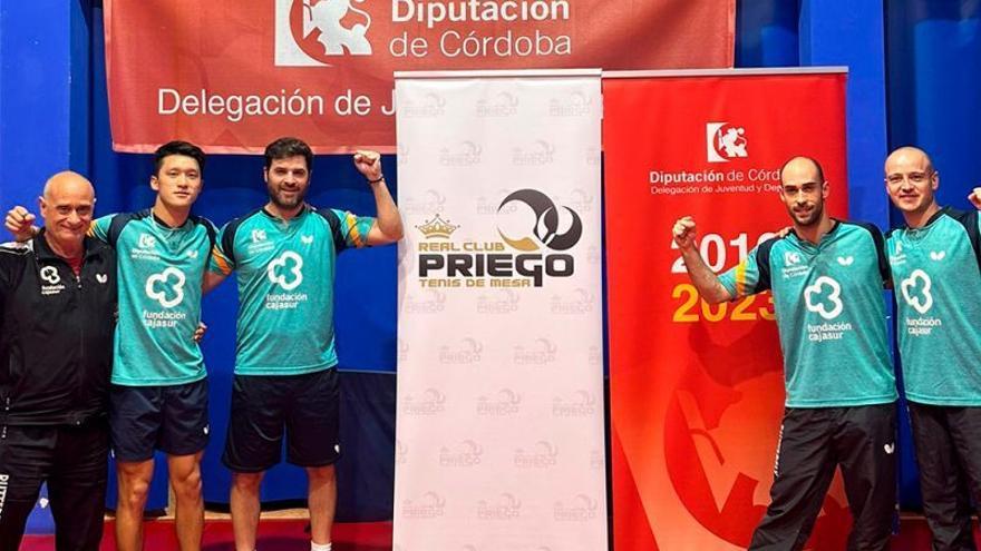 El Cajasur Priego de tenis de mesa acaba la Liga con la fiesta del título en casa