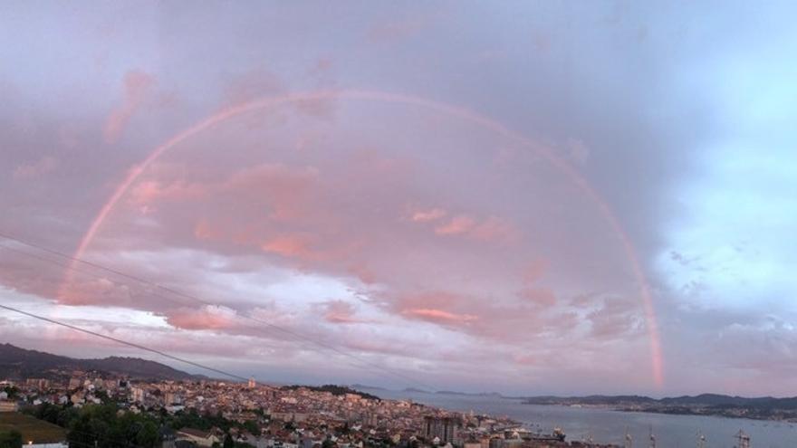 Arcoíris de amanecer en Vigo