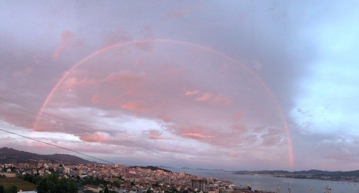 Arcoíris de amanecer en Vigo