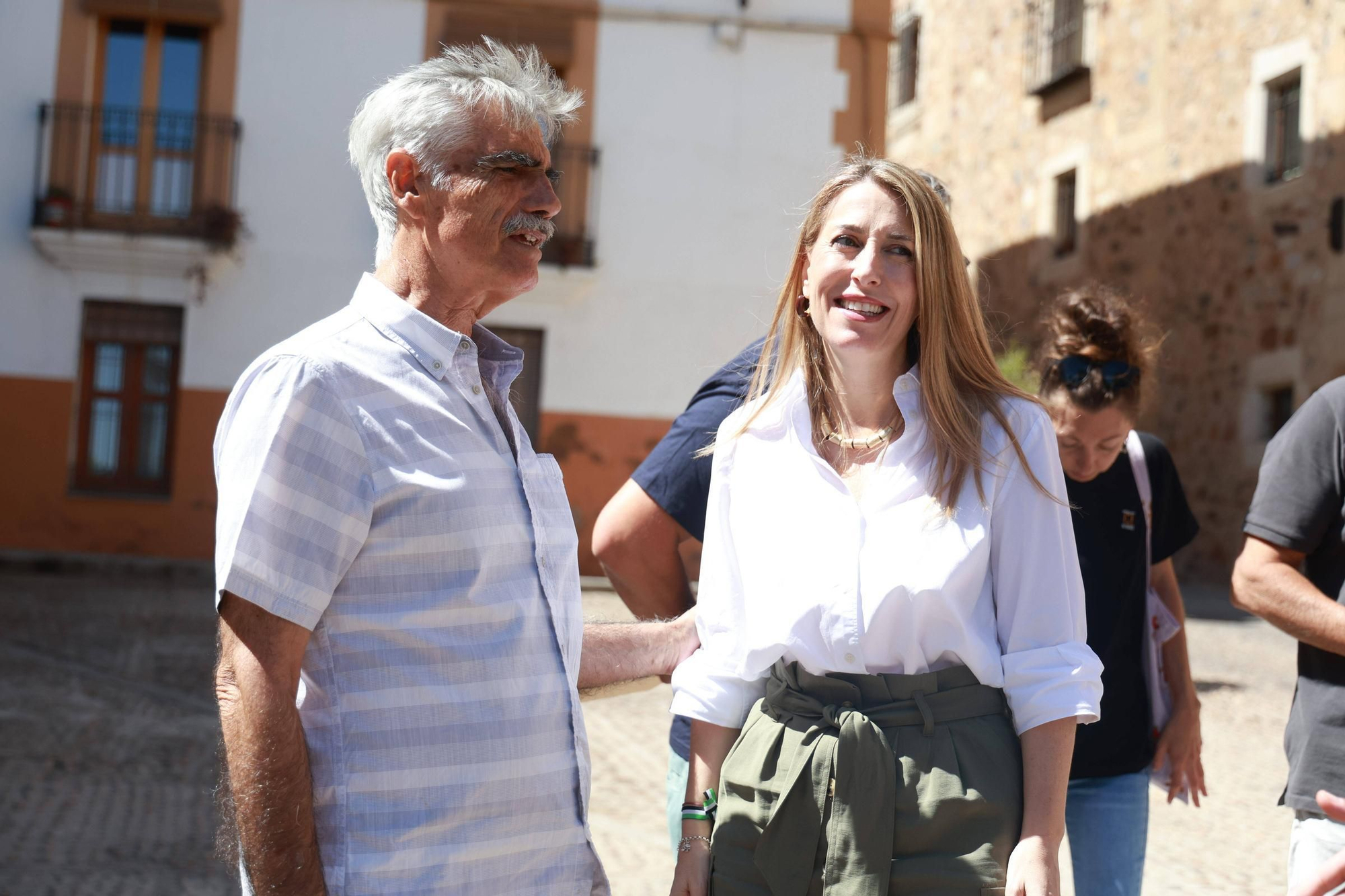 Presentación del nuevo indicador del Camino de Santiago en Cáceres