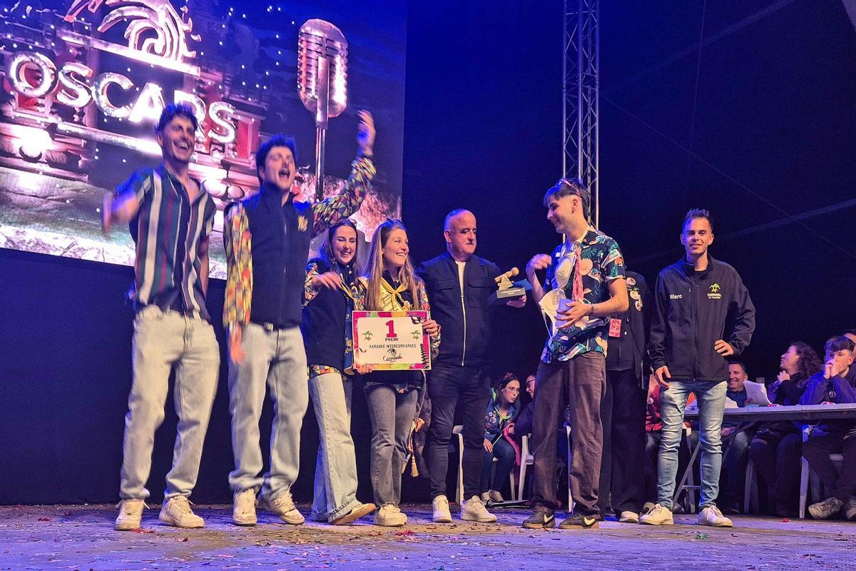 La comparsa Pensat i Fet se llevó el primer premio.