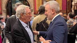 Jaume Collboni saluda a Xavier Trias antes del aperitivo de Navidad