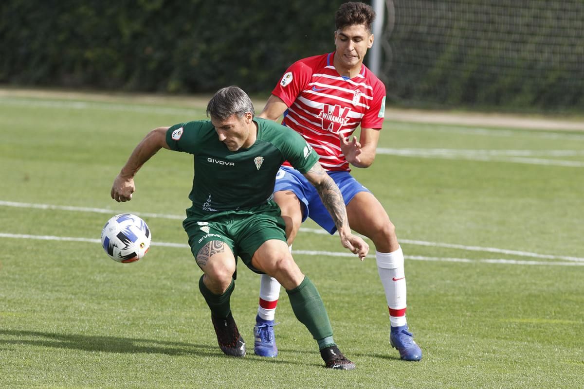 Las imágenes del Recreativo Granada-Córdoba CF