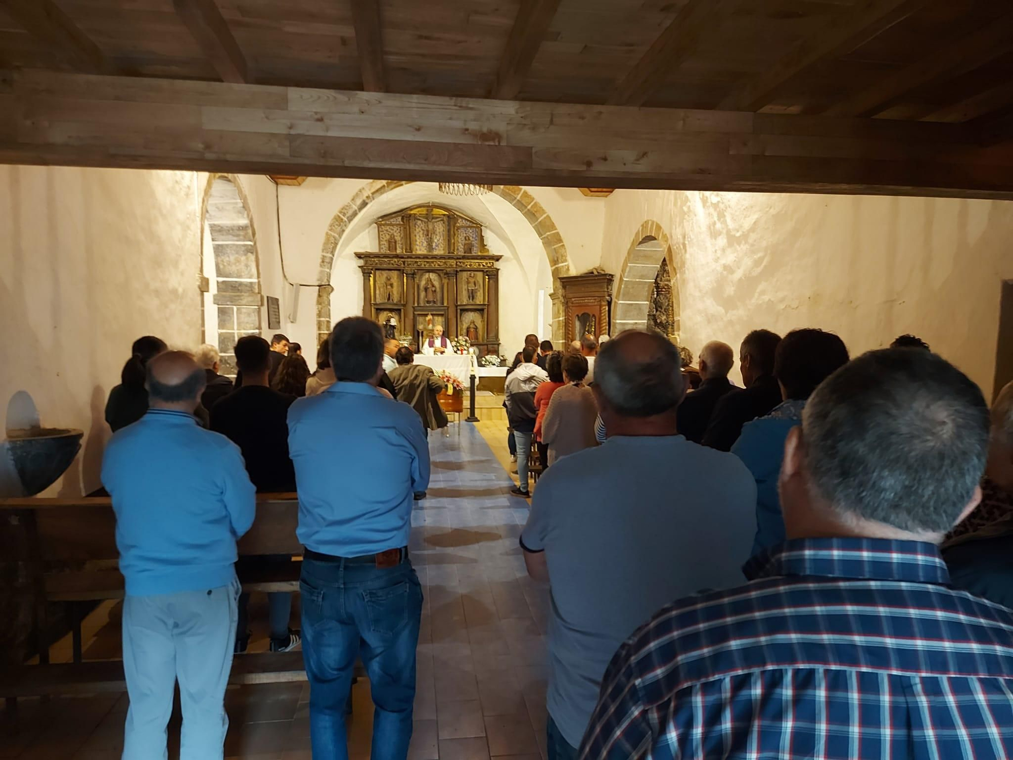 En imágenes: Funeral por Félix Manuel Arias en Sobrado (Tineo)