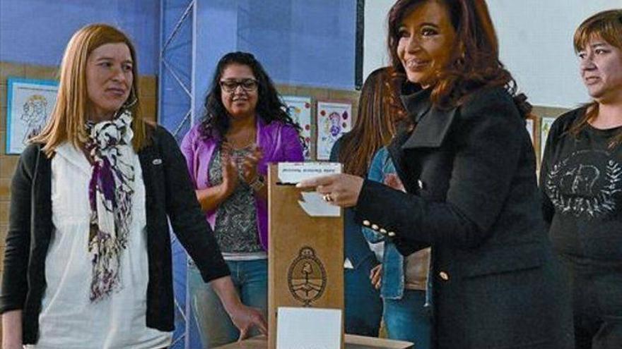 Cristina Fernández retrocede en las primarias argentinas