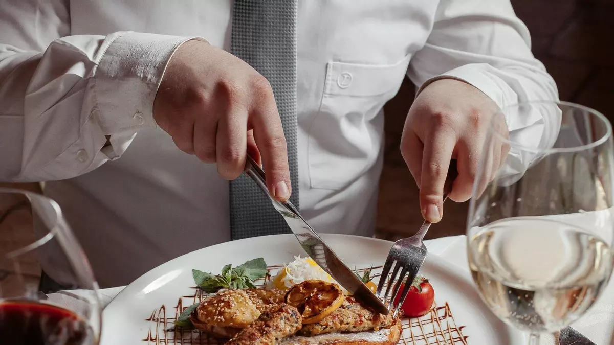L’hora de dinar