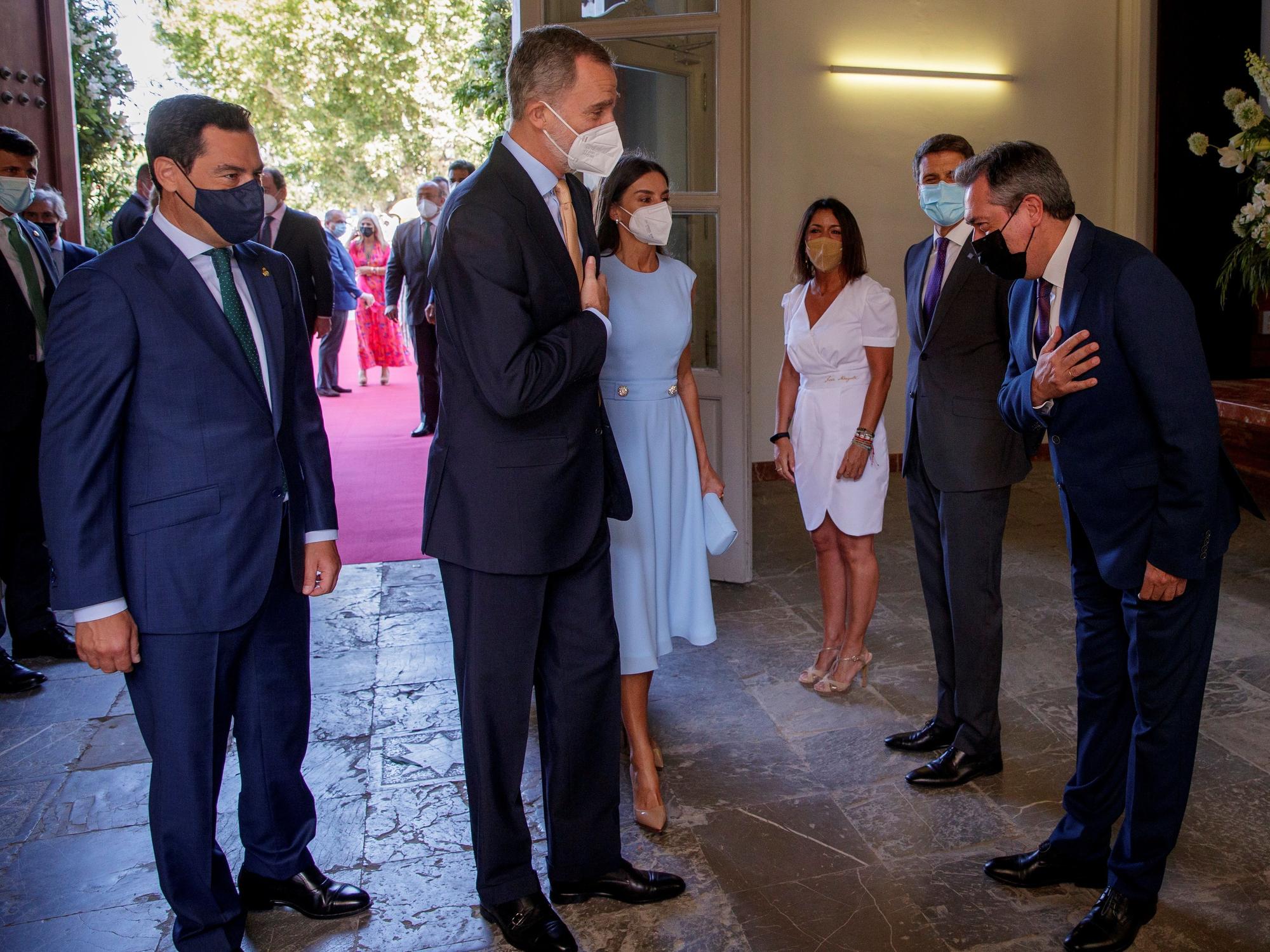 El Rey Felipe VI recibe en Sevilla la Medalla de Honor de Andalucía