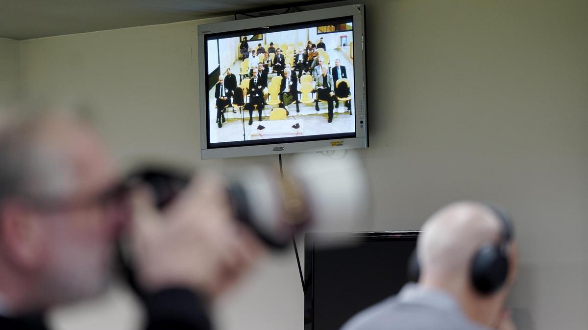 JUICIO KITCHEN | El PSOE intenta ‘in extremis’ que se impute a Cospedal y que se juzgue al PP por aprovecharse de la Kitchen