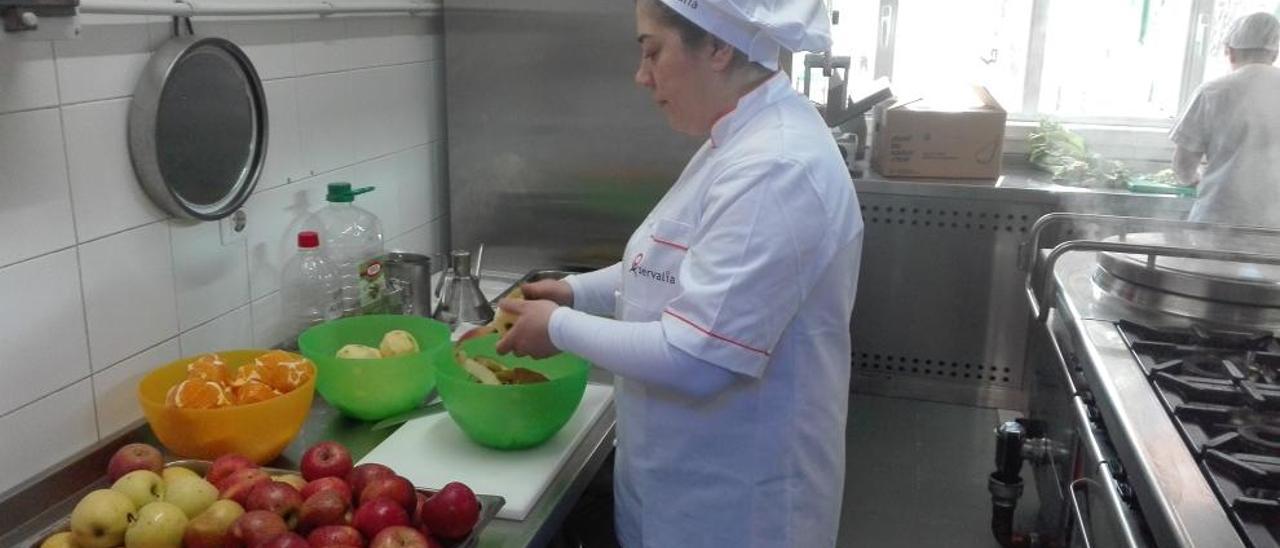 Fruta y verdura ecológica en los comedores escolares de Godella