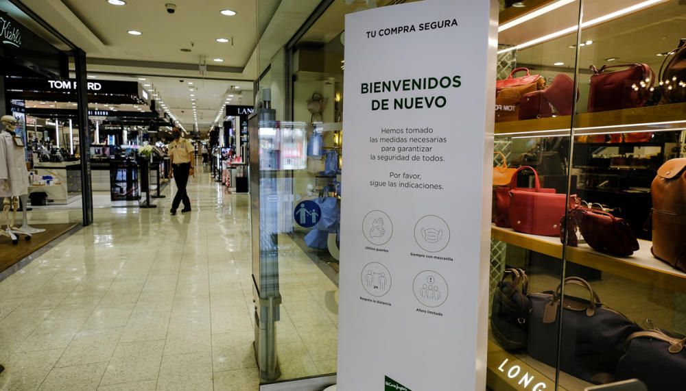 El Corte Inglés reabre este lunes