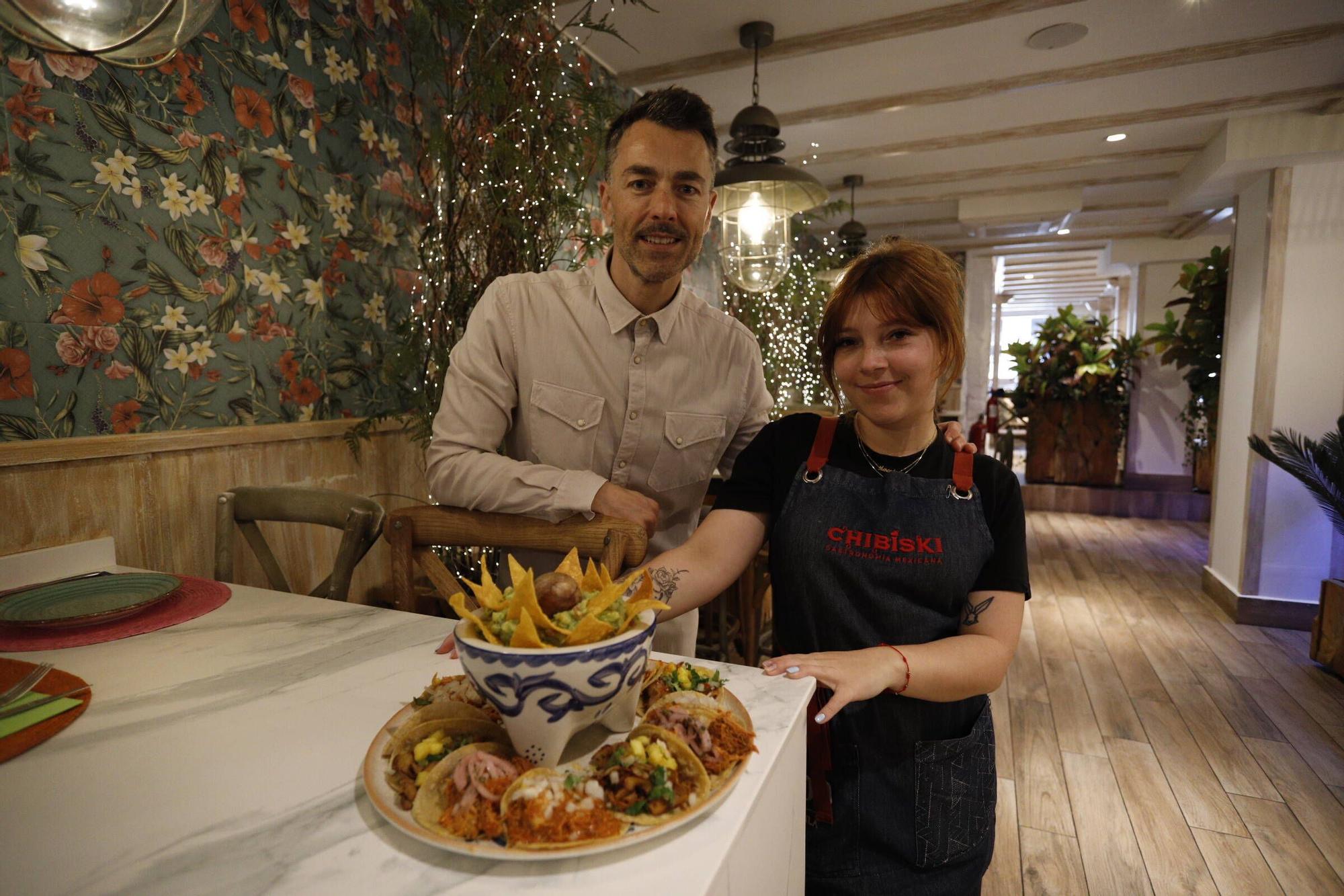 La calle de Gijón donde puedes probar la cocina de medio mundo (en imágenes)