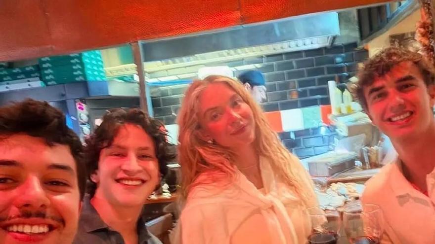 Sydney Sweeney zurück auf Mallorca: „Euphoria“-Star überrascht Fans im Restaurant