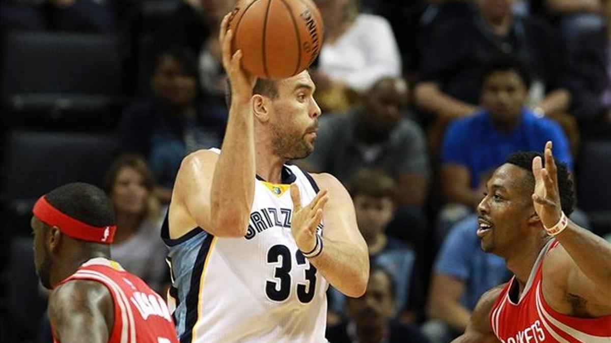 Marc Gasol ató en corto a 'Superman' Dwight Howard