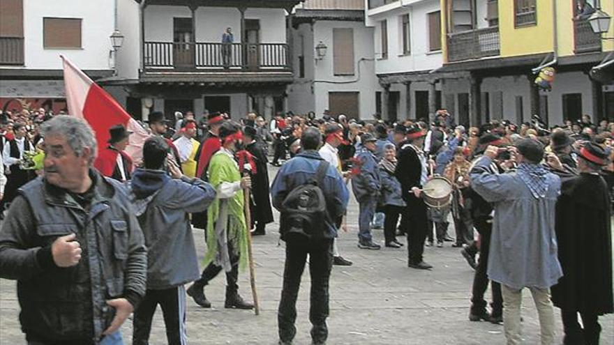 Los capitanes del Pero-Palo agradecen el apoyo dado por vecinos y visitantes