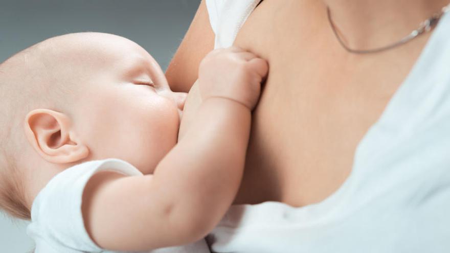 La importancia del calostro y sus beneficios para el recién nacido
