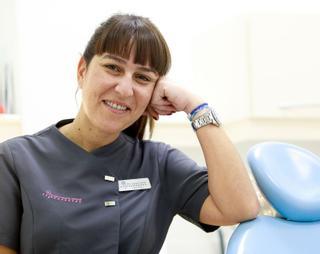 Clínica dental Mayans en Ibiza: «El mejor diente es el propio, el implante es el último paso»