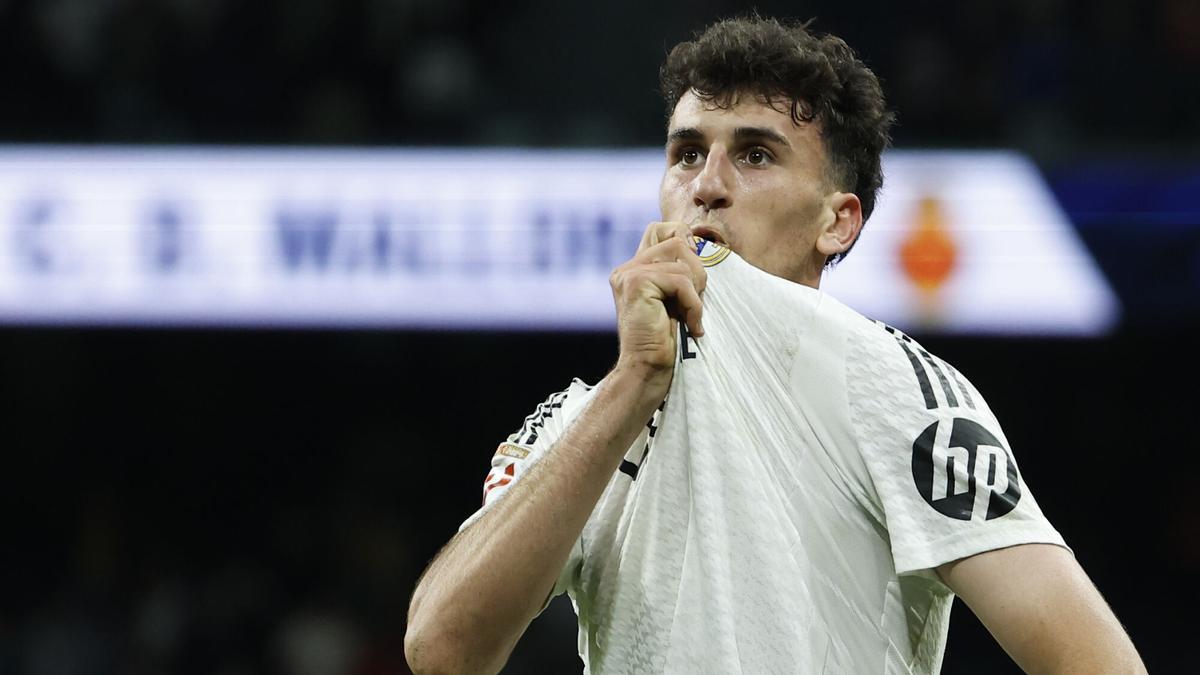 Jacobo Ramón: “Cesc me convenció y no puedo estar más contento de estar en el Como”