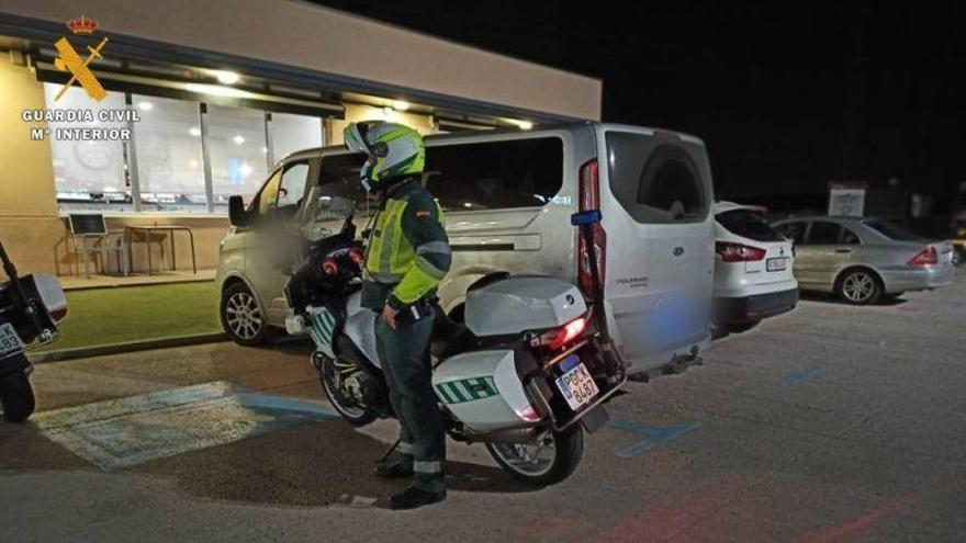 Investigado un taxista que cuadruplicaba la tasa de alcohol cuando trasladaba a un paciente oncológico a Zaragoza