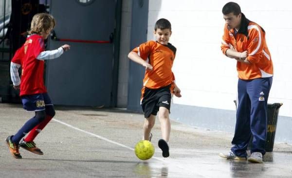 HOY - FUTBOL SALA: Doctor Azúa - Salesianos Boscos (benjamín)