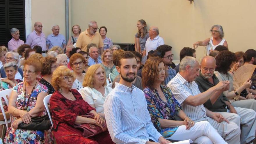 El pregón del compositor Antoni Mairata abre las fiestas de Sant Victorià de Campanet