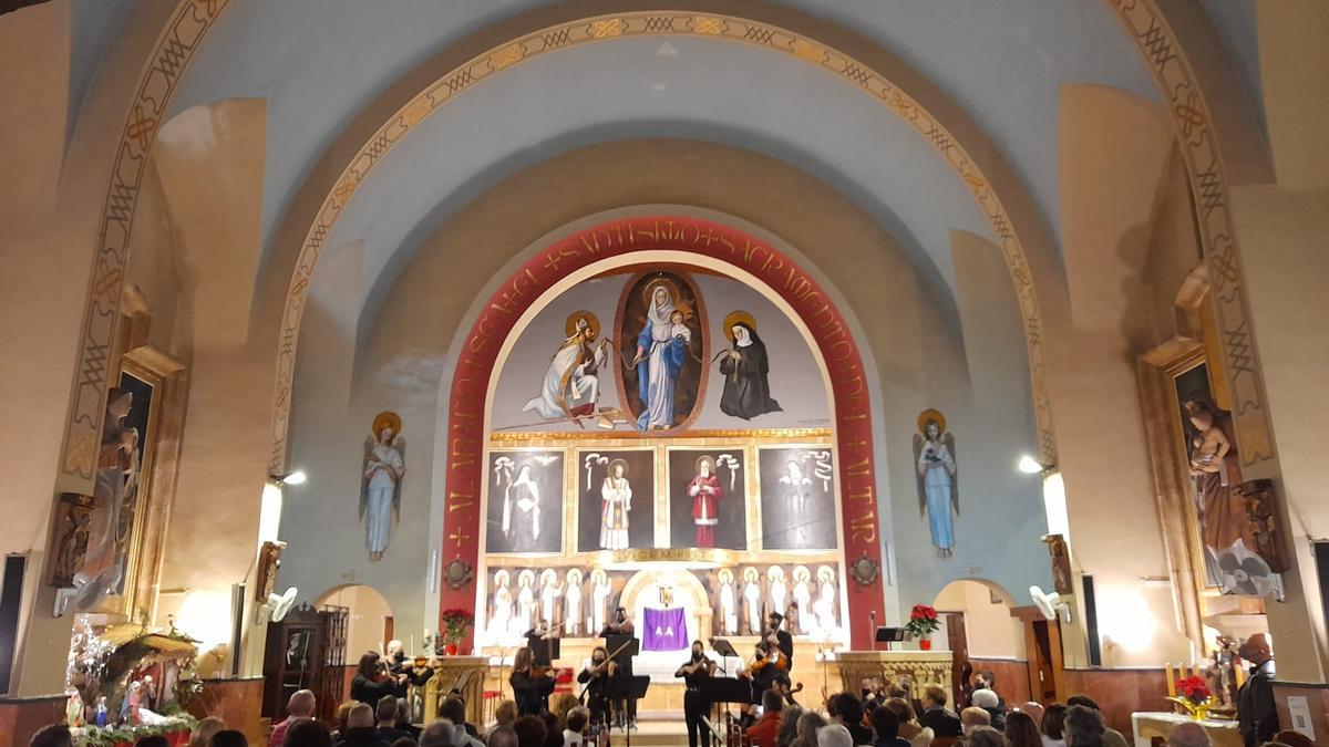 Los músicos deslumbraron en un escenario, el del Convent de les Agustines, de gran encanto