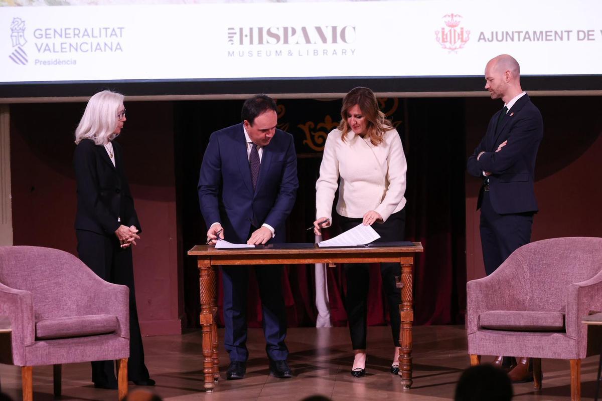 Firma del acuerdo entre Generalitat, ayuntamiento e Hispanic Society.