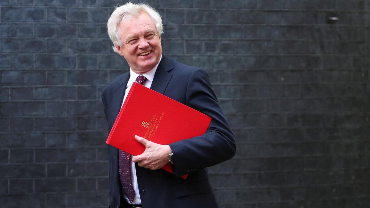 Dimite David Davis, el ministro británico del 'brexit'