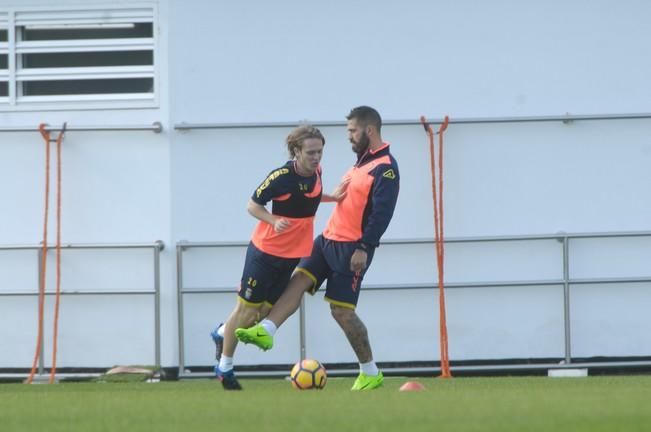 ENTRENAMIENTO DE LA UD LAS PALMAS EN BARRANCO ...