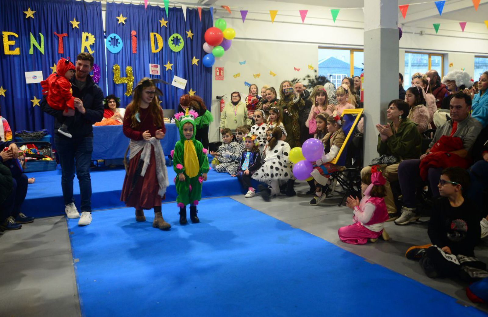 Turutas antes de decir adiós al Carnaval - Faro de Vigo