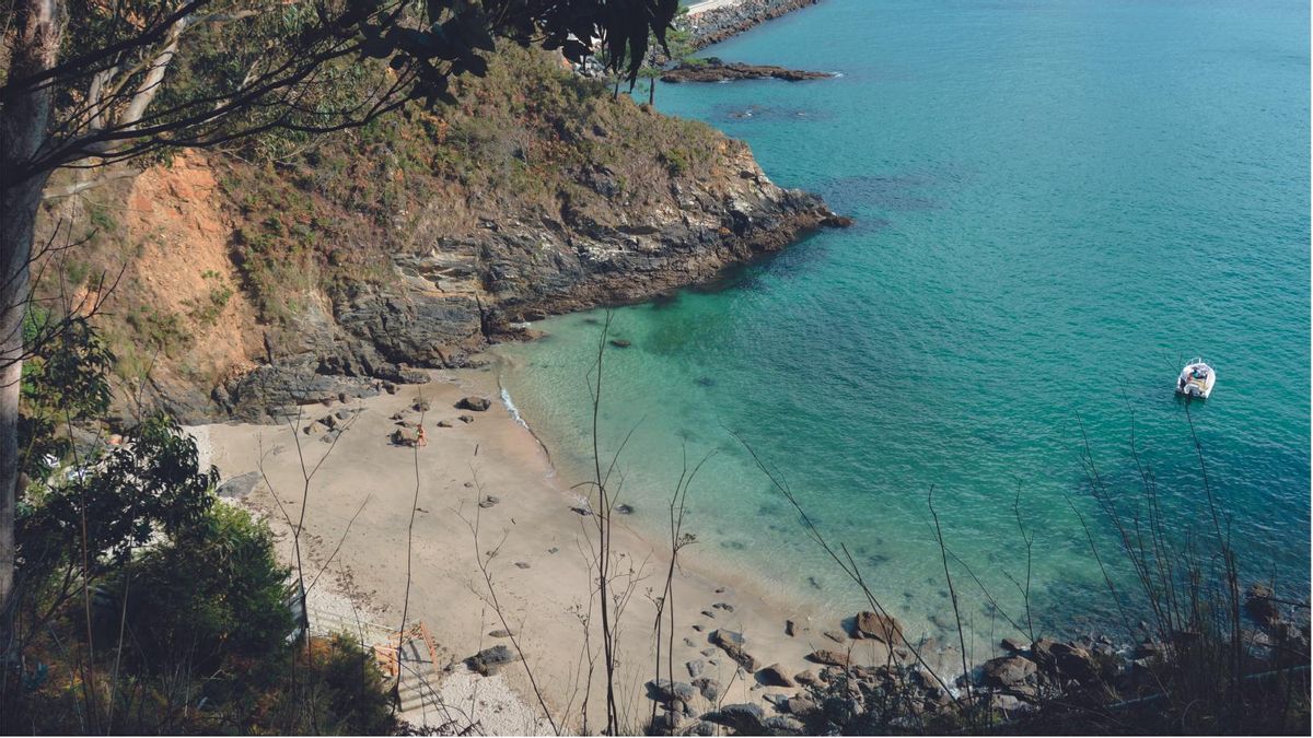 La Cala Sonreiras es uno de los rincones paradisíacos más espectaculares de Galicia