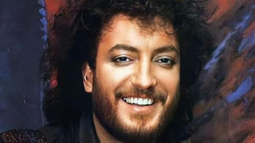 Tino Casal, 33 años brillando