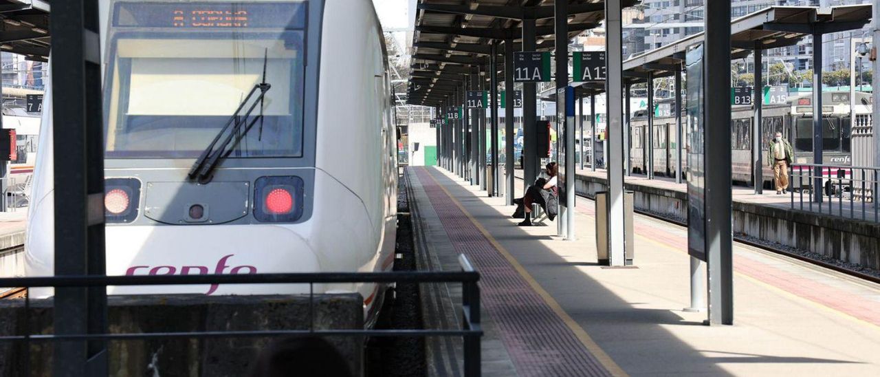 Estación de Guixar en Vigo. | // ALBA VILLAR