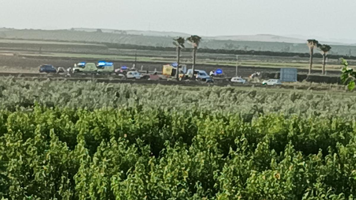 Imagen de las asistencias en el lugar de los hechos, a primera hora de la mañana en Zurbarán.