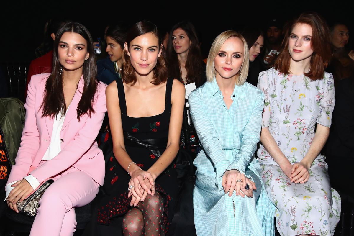 Emily Ratajkowski, Alexa Chung, Christina Ricci y Rose Leslie en el desfile de Altuzarra en Nueva York
