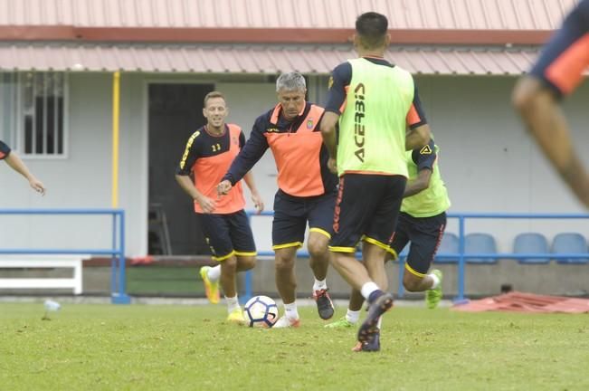 ENTRENAMIENTO DE LA UD LAS PALMAS EN BARRANCO ...